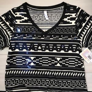 Medium Lularoe Christy T Black V Neck NWT